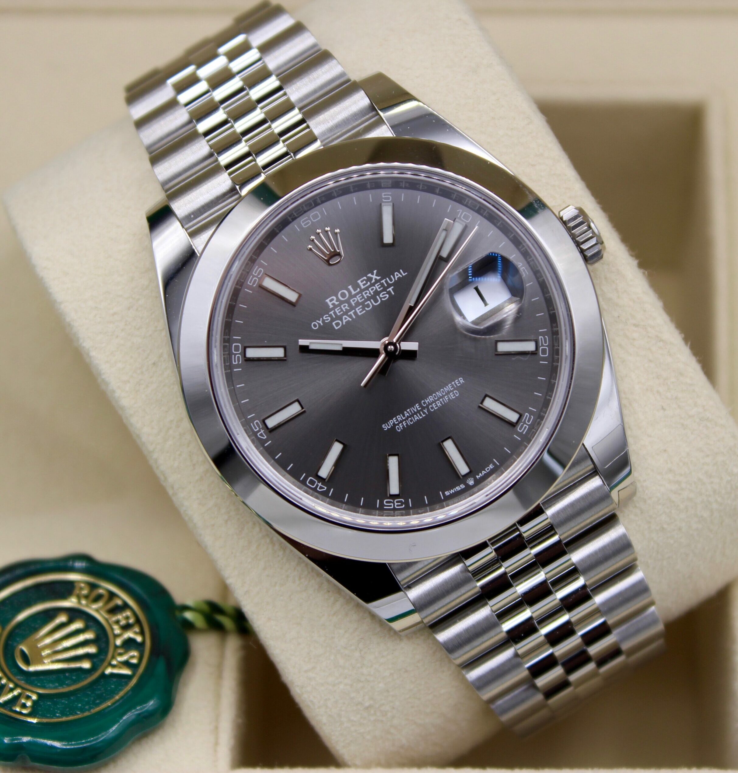datejust 41 grey dial jubilee
